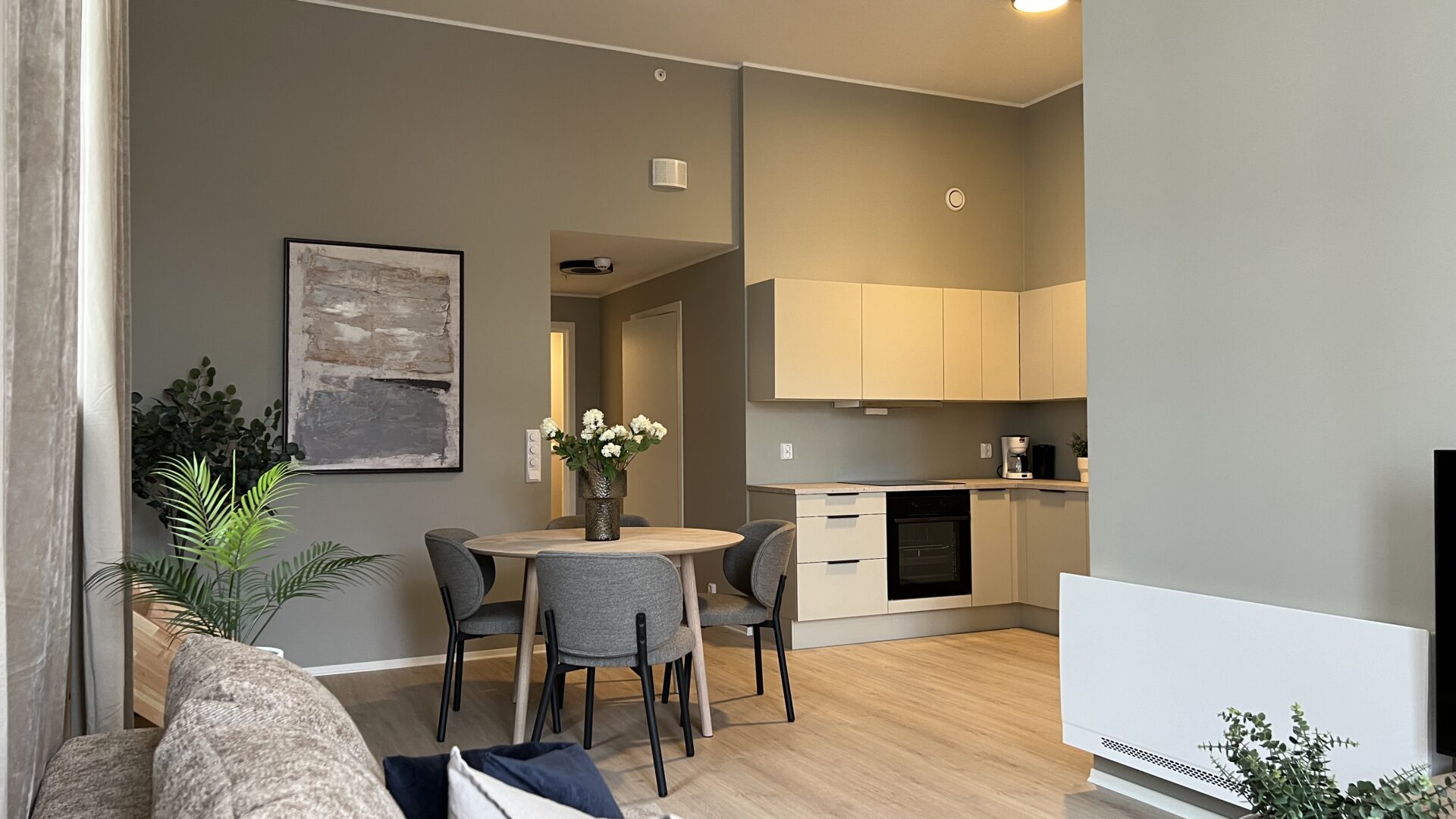 Studio with kitchen